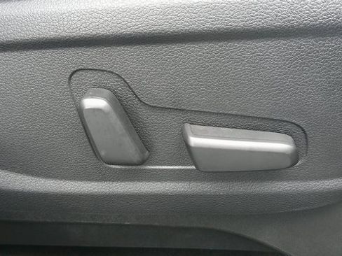 Certified 2022 Hyundai Palisade SEL w/ Premium Package image 12