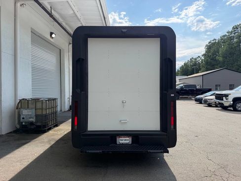 Used 2024 Chevrolet Brightdrop 600 w/ Commercial Equipment Package AWD/4WD image 5