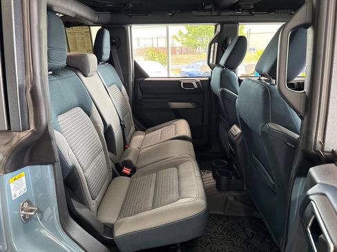 Used 2023 Ford Bronco Outer Banks AWD/4WD image 40