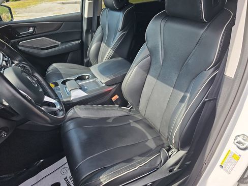 Used 2023 Acura MDX SH-AWD w/ Advance Package image 18