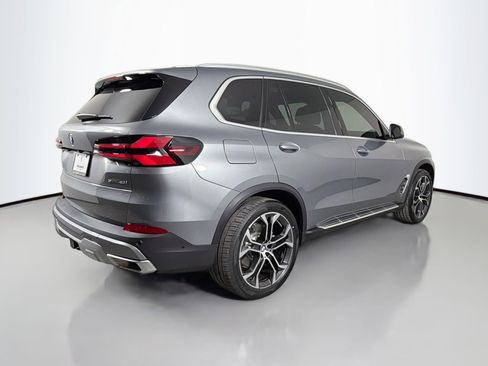 New 2026 BMW X5 xDrive40i w/ Executive Package image 5