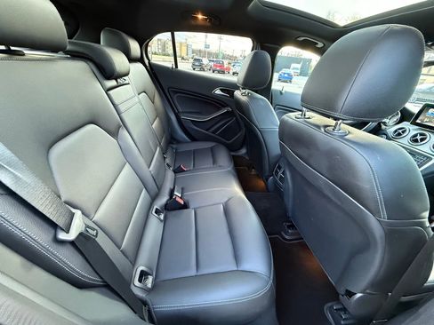 Used 2017 Mercedes-Benz GLA 250 4MATIC image 15