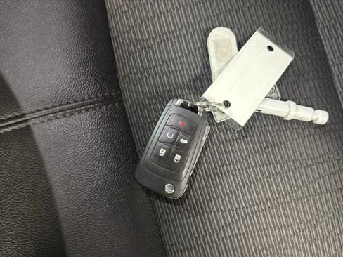 Used 2019 Chevrolet Impala LT FWD image 24