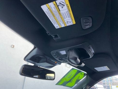 Used 2024 Ford Expedition Limited image 24