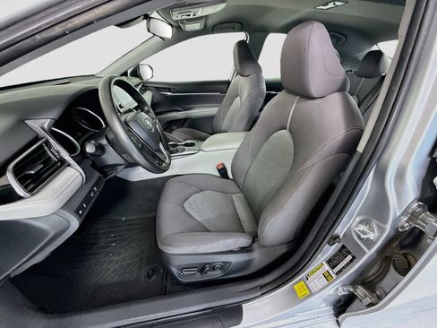 Used 2023 Toyota Camry LE FWD image 19