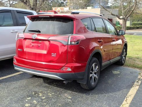 Used 2016 Toyota RAV4 XLE image 5