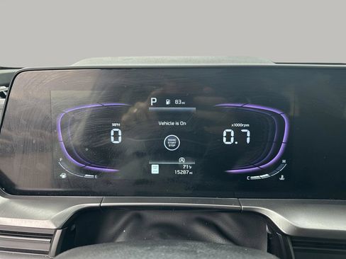 Used 2025 Kia Telluride S FWD image 19