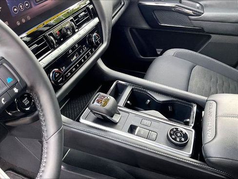 Certified 2026 Nissan Pathfinder SV AWD/4WD image 21