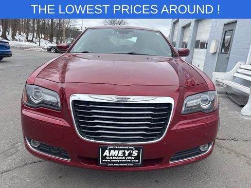 Used 2013 Chrysler 300 S w/ Luxury Group image 2