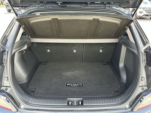 Used 2022 Hyundai Kona Limited image 19
