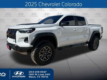 Used 2025 Chevrolet Colorado ZR2 w/ Technology Package