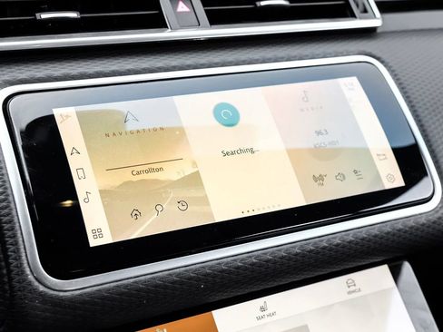 Used 2022 Land Rover Range Rover Velar R-Dynamic S image 29