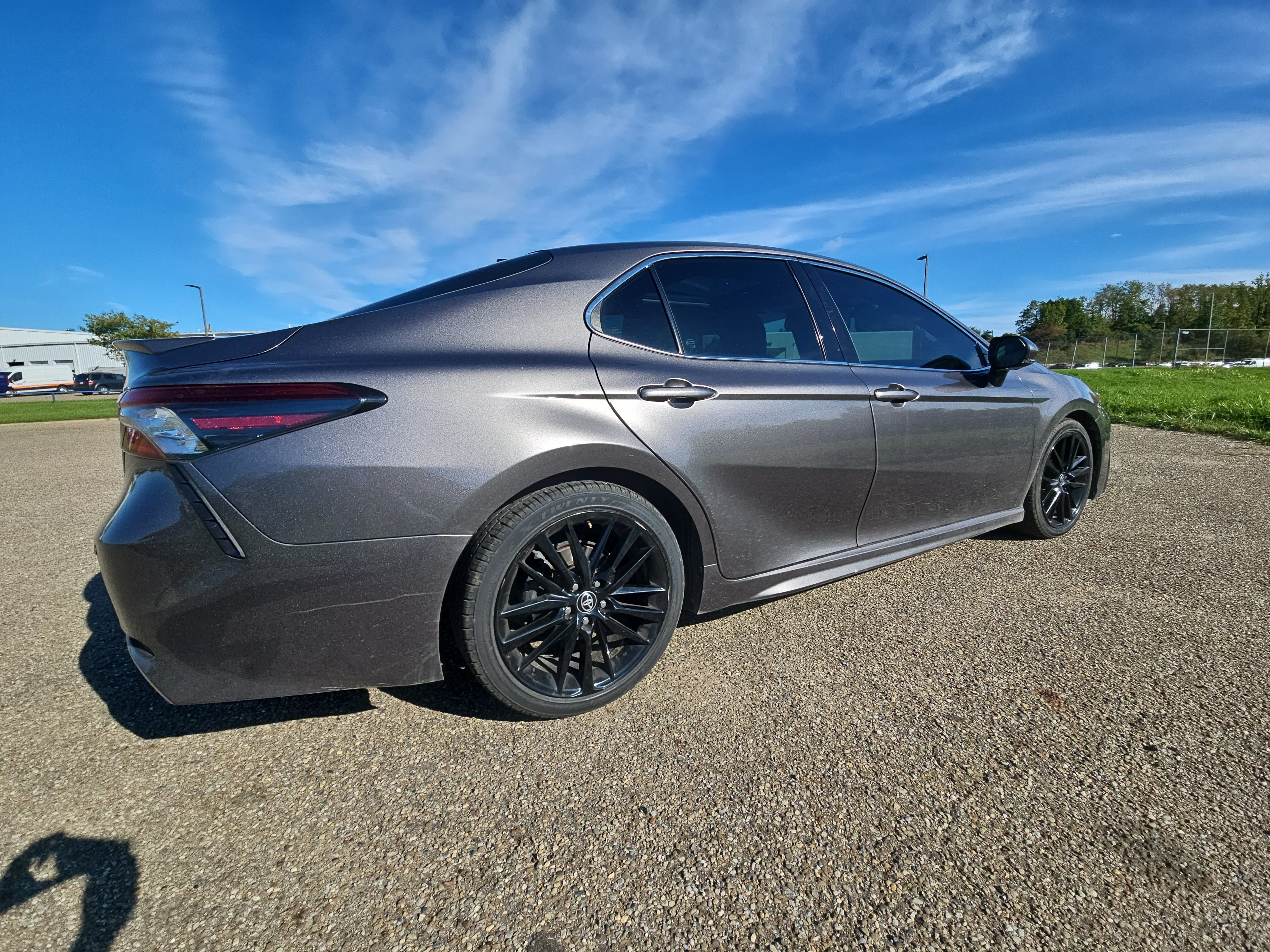 Used 2022 Toyota Camry XSE w/ Navigation Package FWD image 4