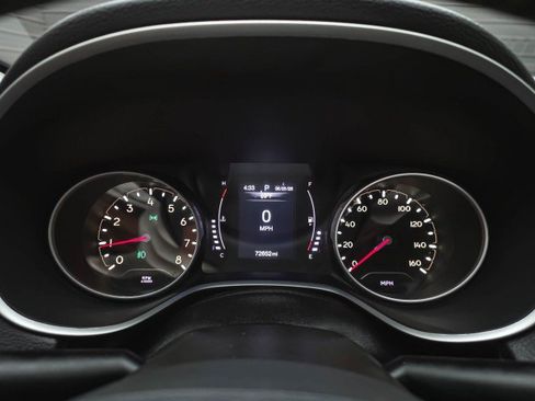 Used 2019 Jeep Compass Latitude w/ Cold Weather Group AWD/4WD image 23