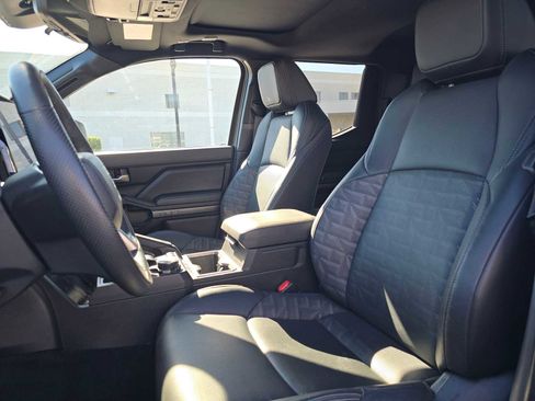 Used 2024 Toyota Tacoma TRD Sport image 22