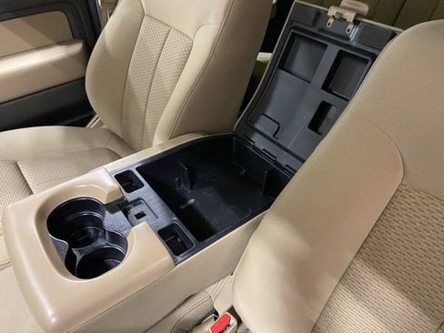 Used 2010 Ford F150 XLT AWD/4WD image 38