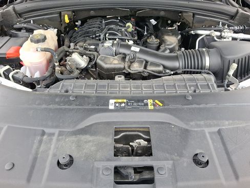 Used 2023 Jeep Grand Cherokee L Laredo image 29