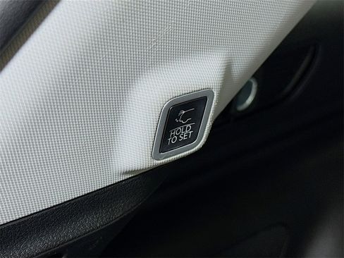 Used 2024 Jeep Grand Cherokee Limited 4xe w/ Luxury Tech Group II image 30