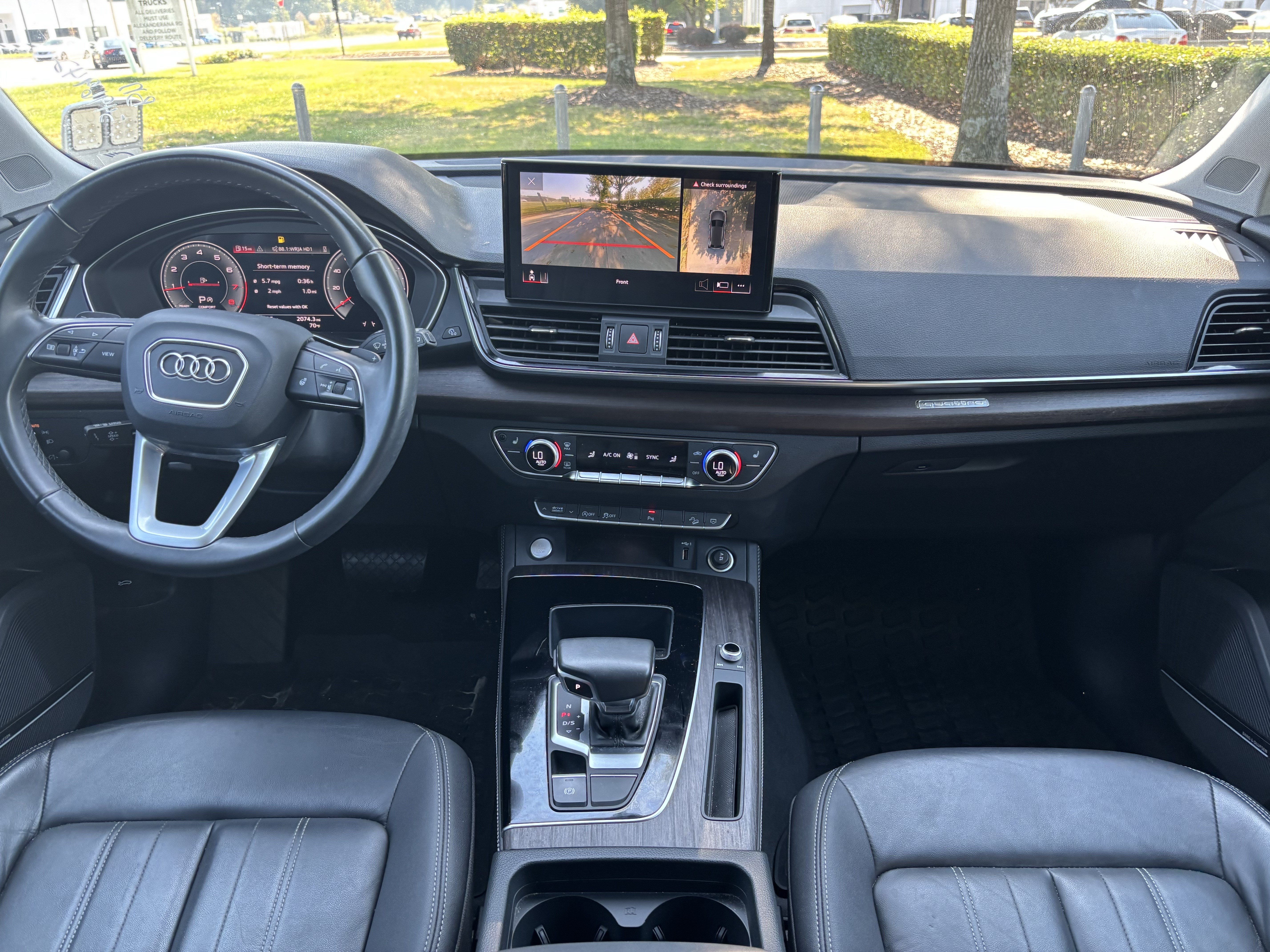Used 2023 Audi Q5 2.0T Premium Plus w/ Premium Plus Package AWD/4WD image 32