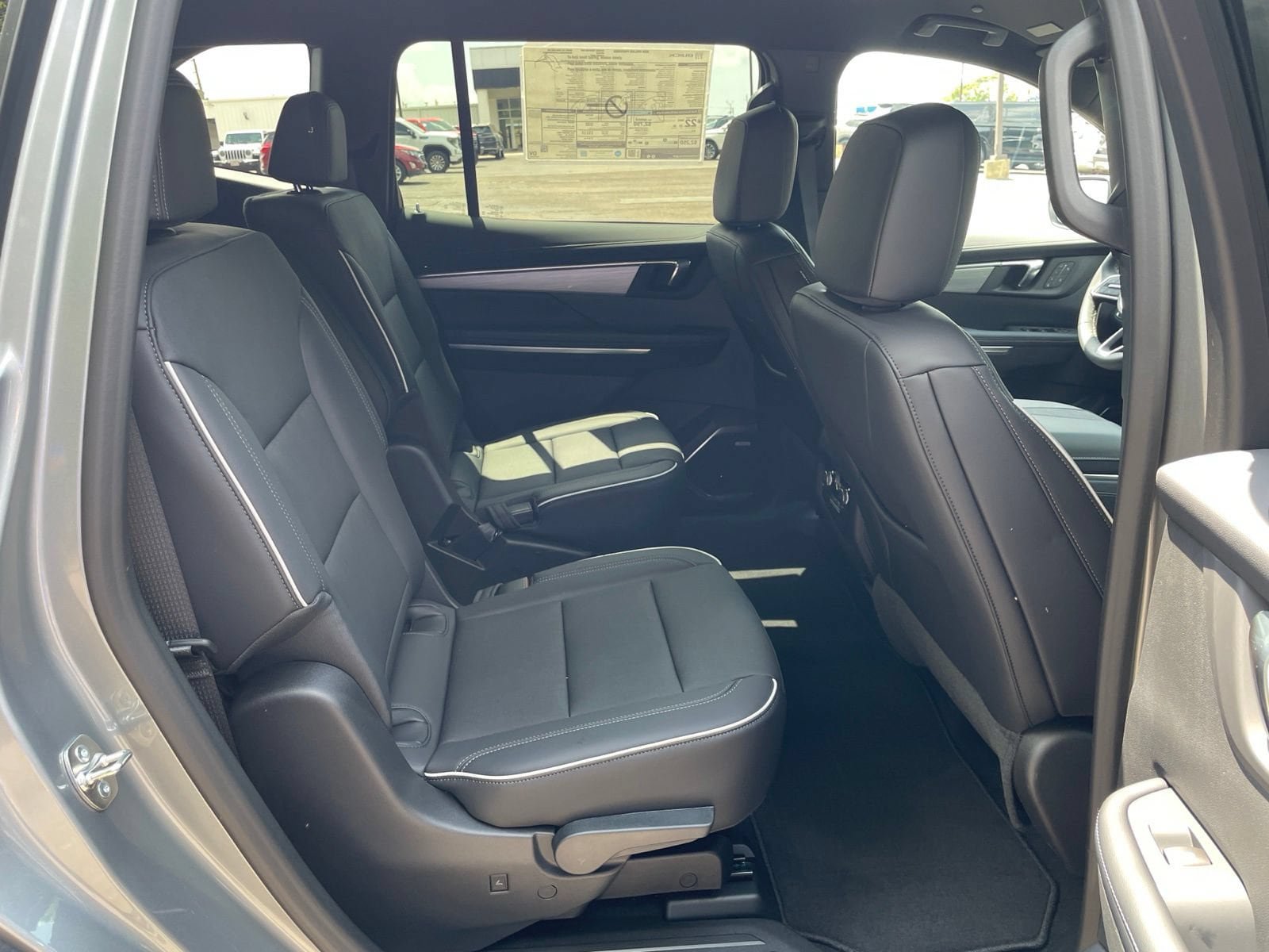 New 2026 Buick Enclave Preferred w/ Power Package FWD image 36