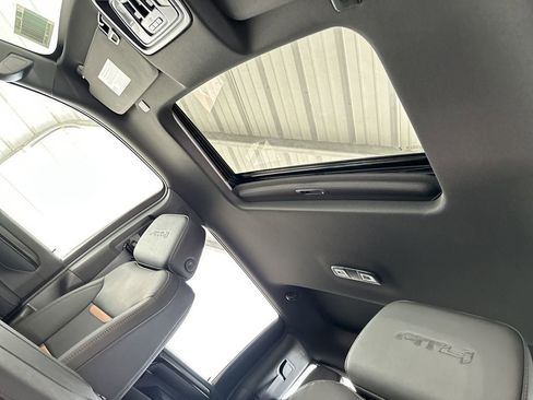 New 2026 GMC Sierra 2500 AT4 w/ AT4 Premium Plus Package image 28