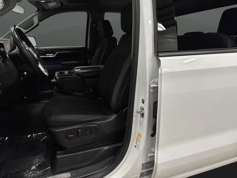 Used 2024 GMC Sierra 1500 Elevation image 4