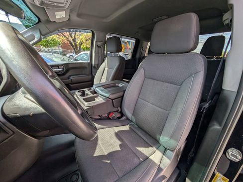 Used 2023 Chevrolet Silverado 1500 Custom image 16