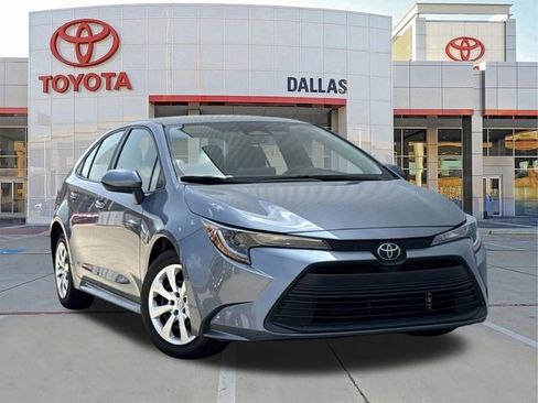 Used 2024 Toyota Corolla LE FWD image 1