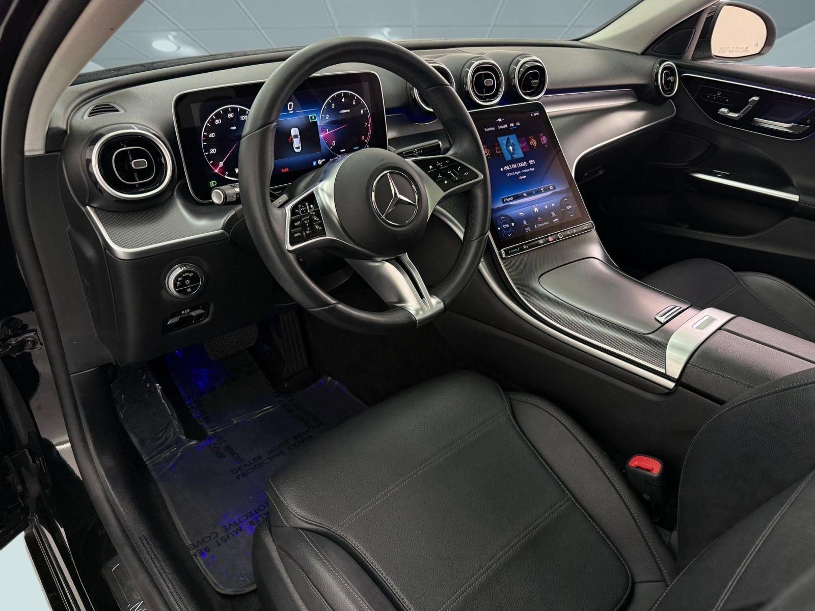 Used 2023 Mercedes-Benz C 300 Sedan image 4
