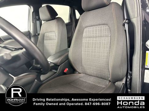 Used 2025 Honda HR-V Sport image 19