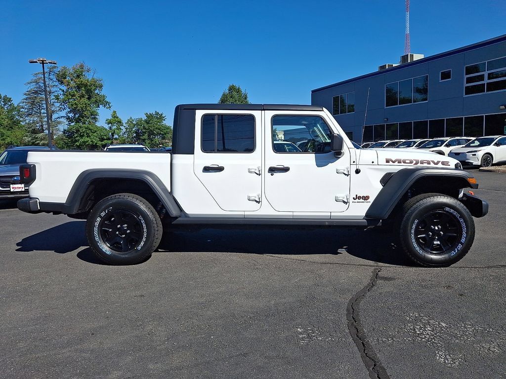 Used 2021 Jeep Gladiator Mojave AWD/4WD image 7