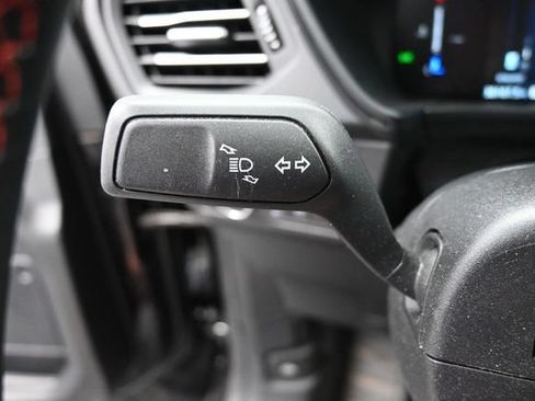 Used 2025 Ford Escape ST-Line Select AWD/4WD image 32