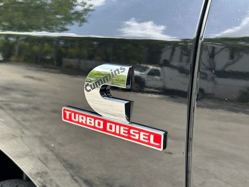 Used 2025 RAM 3500 Laramie w/ Max Tow Package AWD/4WD image 30