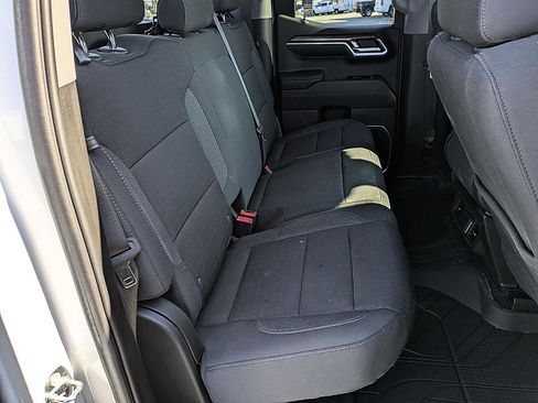 Used 2023 Chevrolet Silverado 1500 LT image 30