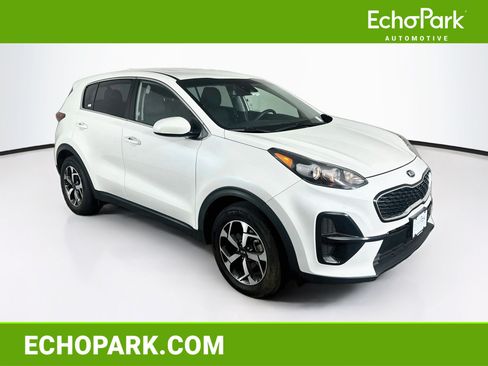 Used 2022 Kia Sportage LX FWD image 1