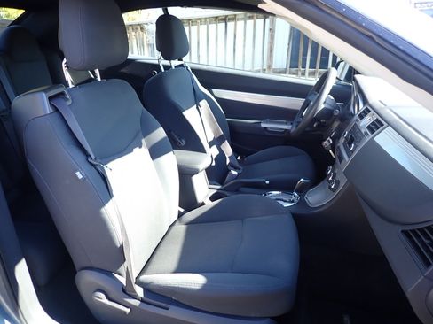 Used 2010 Chrysler Sebring Touring image 29