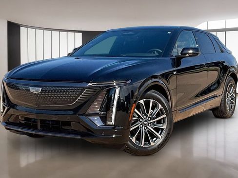 New 2027 Cadillac Lyriq Premium Sport w/ LPO, Floor Liner Package AWD/4WD image 1