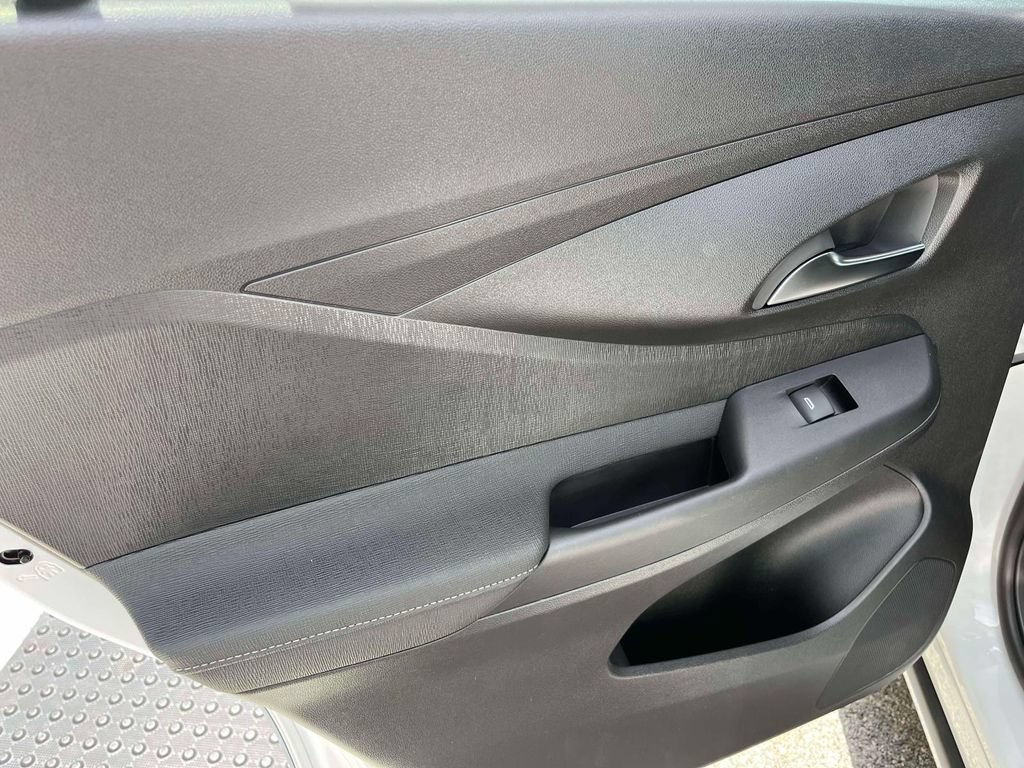 New 2026 Buick Envista Avenir FWD image 16