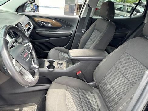 Used 2020 GMC Terrain SLE w/ Driver Convenience Package AWD/4WD image 9