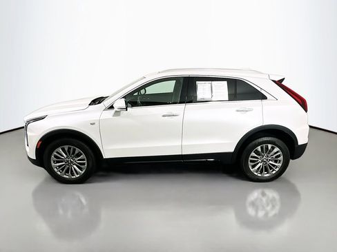 Used 2024 Cadillac XT4 Premium Luxury w/ Technology Package image 4