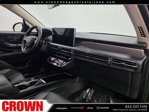 Used 2024 Lincoln Corsair Grand Touring w/ Equipment Group 301A AWD/4WD image 14