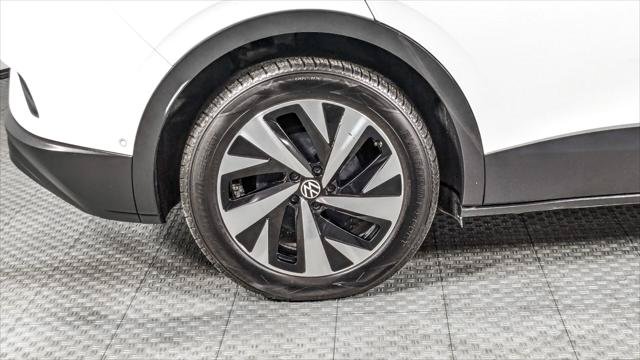 Used 2024 Volkswagen ID.4 2WD image 33