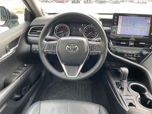 Used 2024 Toyota Camry XLE w/ Navigation Package image 13