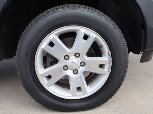 Used 2007 Ford Explorer XLT image 40