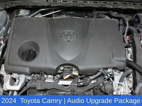 Used 2024 Toyota Camry SE w/ Cold Weather Package FWD image 8