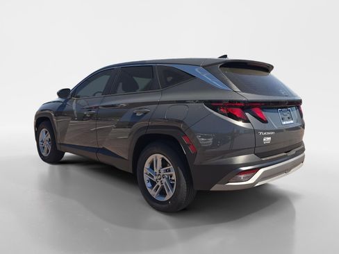 New 2026 Hyundai Tucson SE image 5