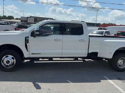 Used 2025 Ford F350 Lariat w/ Chrome Package AWD/4WD image 3