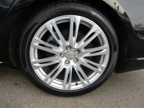 Used 2015 Audi A8 L 4.0T w/ Premium Package image 42