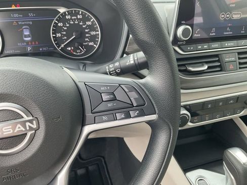 Certified 2025 Nissan Altima 2.5 SV image 22