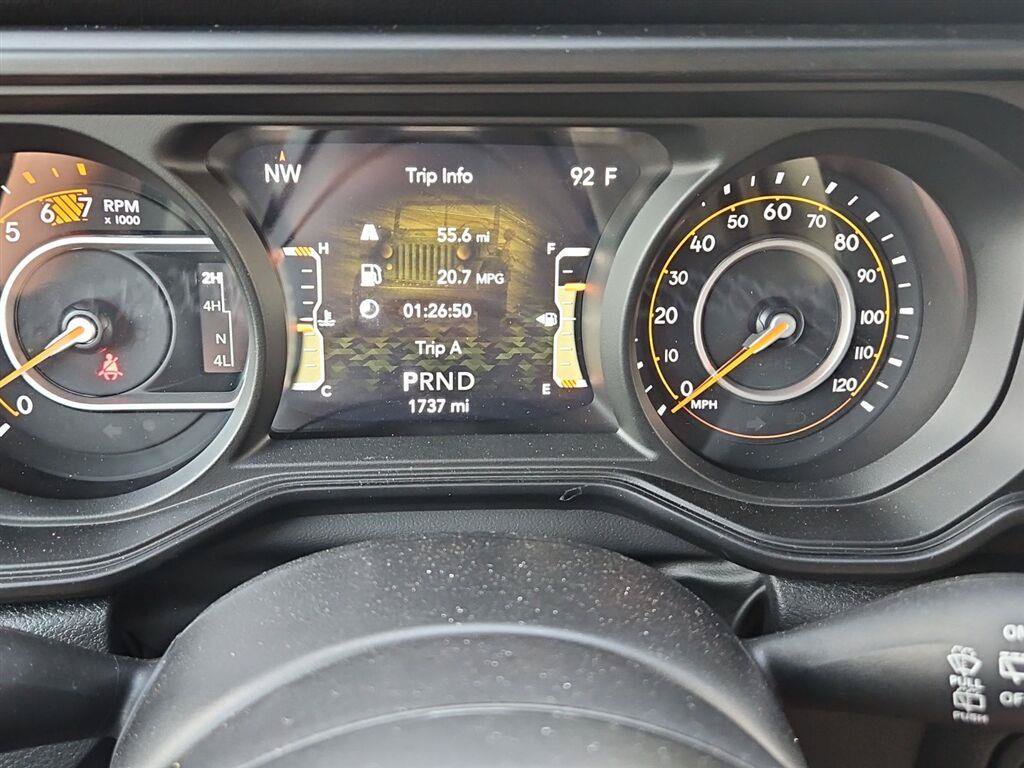 Used 2026 Jeep Wrangler Unlimited Sport AWD/4WD image 6
